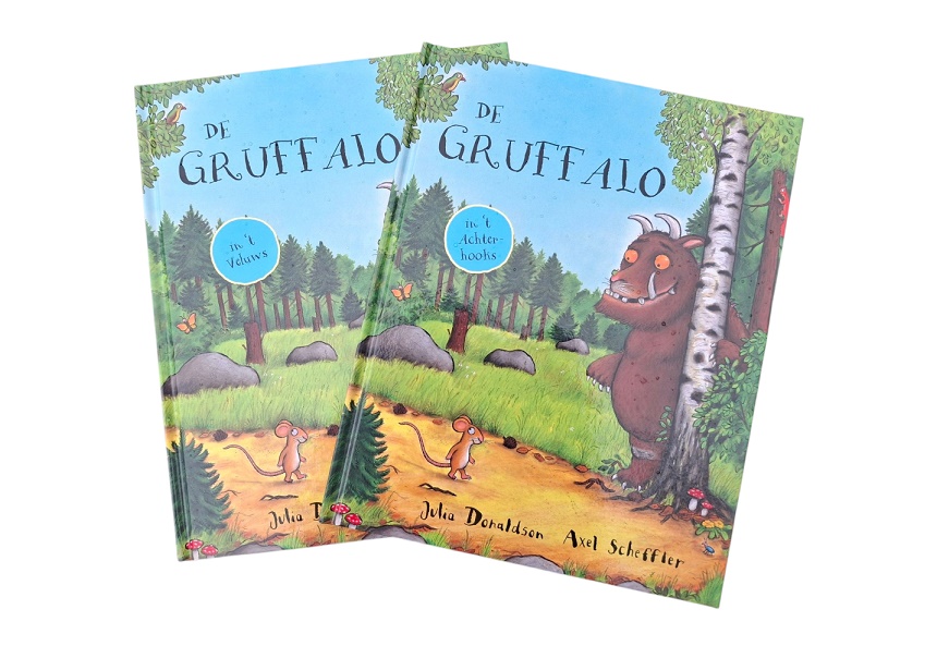 Foto van de covers van de boeken Gruffalo in het Achterhoeks en Veluws.