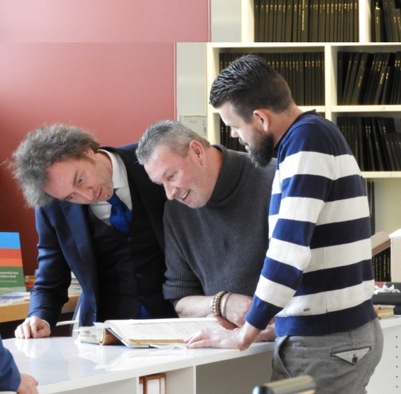 Fotocollage van de opnames in de studiezaal van De ridders van Gelre in november 2023